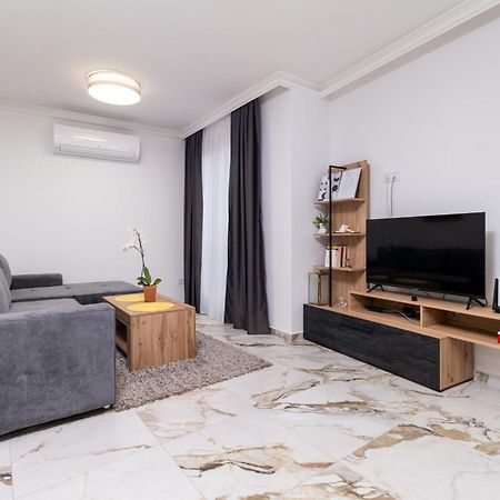 Modern 1-Bedroom Apartments Plowdiw Exterior foto