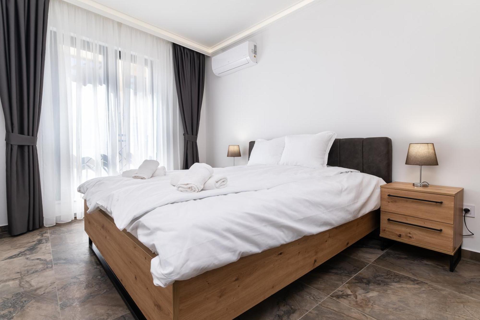 Modern 1-Bedroom Apartments Plowdiw Exterior foto