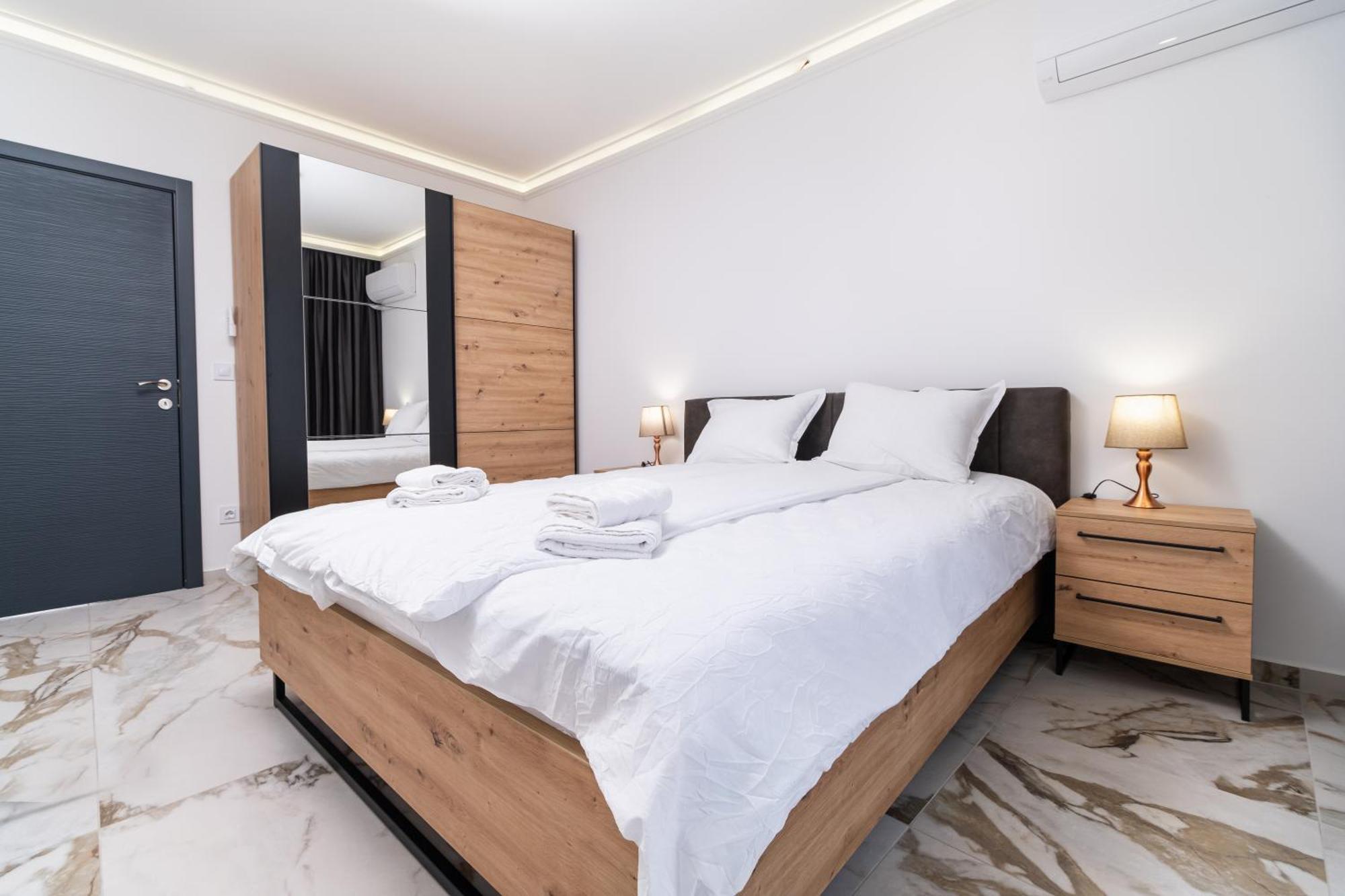 Modern 1-Bedroom Apartments Plowdiw Exterior foto