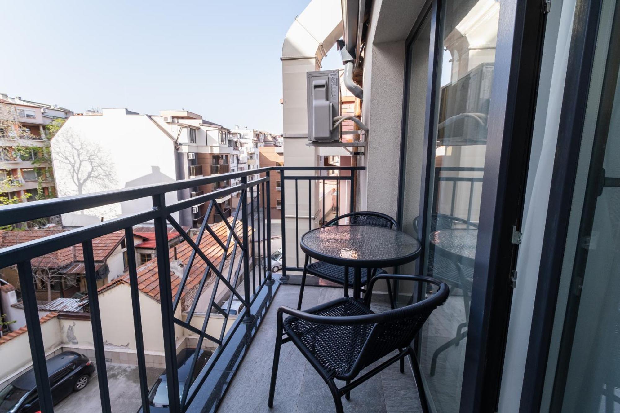 Modern 1-Bedroom Apartments Plowdiw Exterior foto