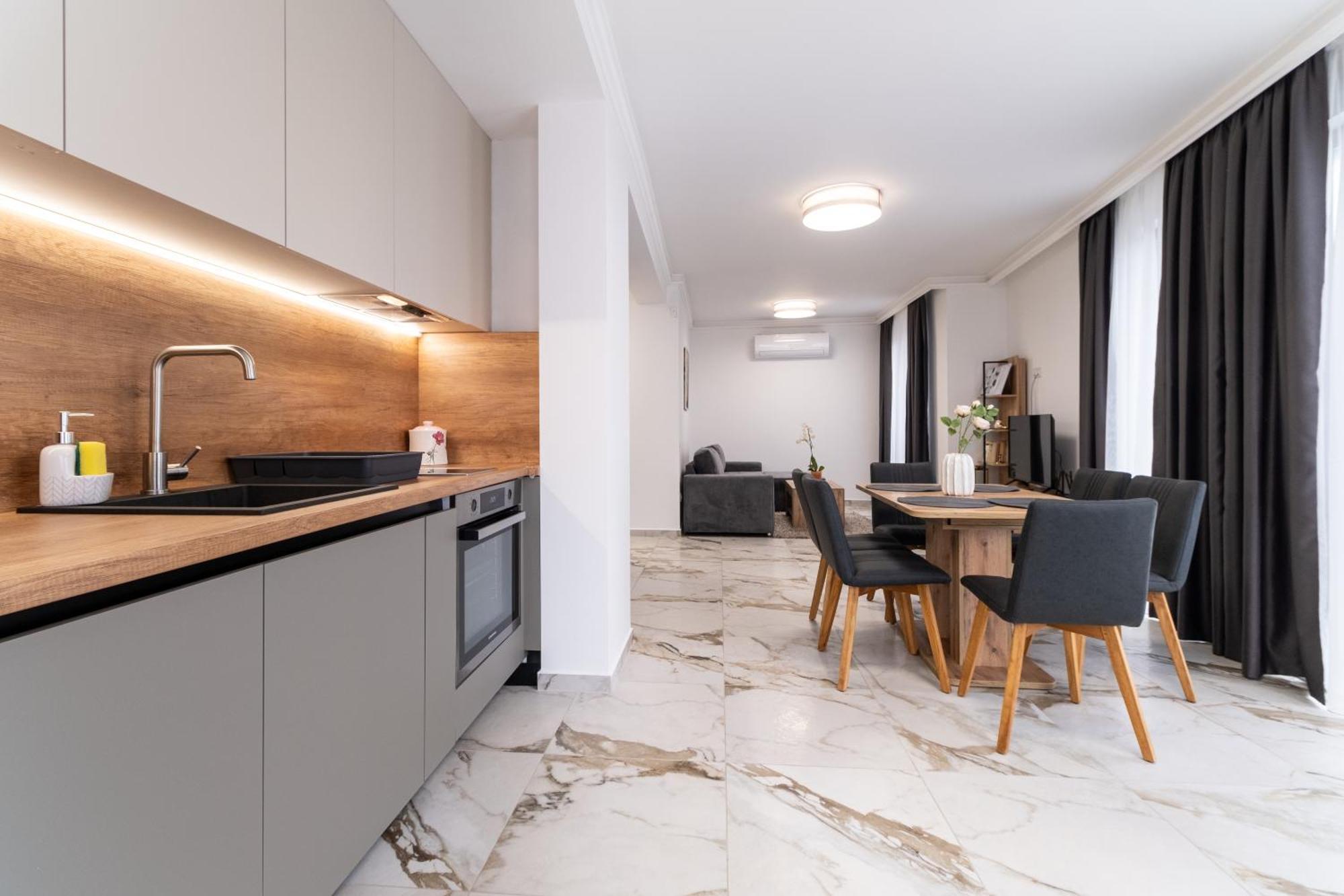 Modern 1-Bedroom Apartments Plowdiw Exterior foto