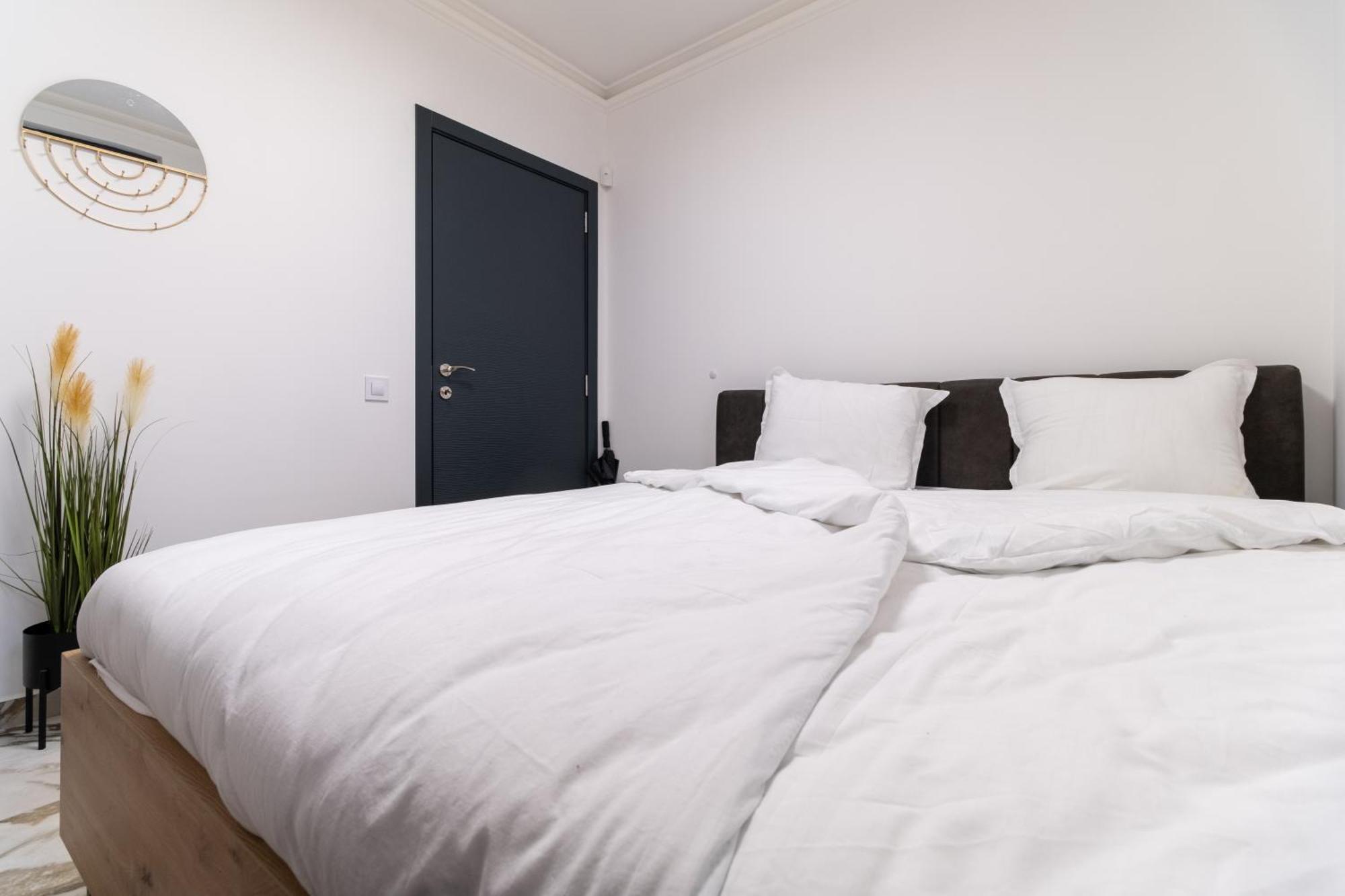 Modern 1-Bedroom Apartments Plowdiw Exterior foto