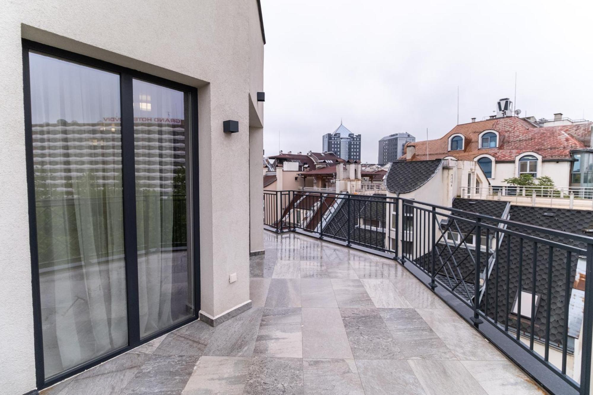 Modern 1-Bedroom Apartments Plowdiw Exterior foto